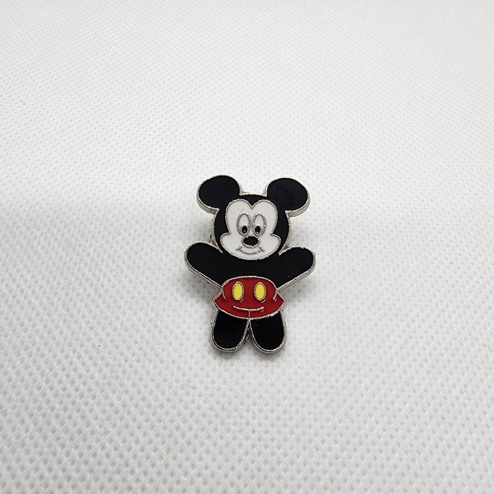 🌺 5/$25 Disney Mickey Mouse Pop Art Trading Pin‎ 2009